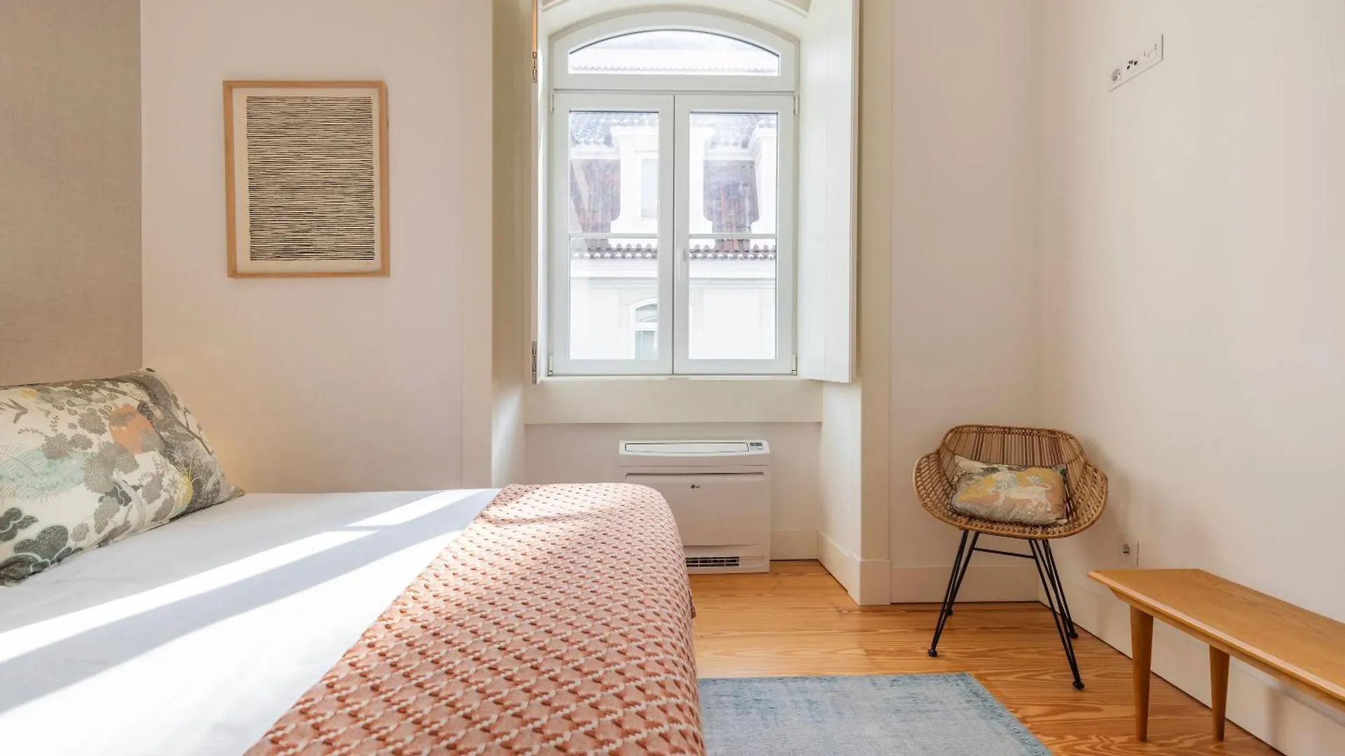Downtown Sleek Apartment By Lovelystay Lisboa 0*,