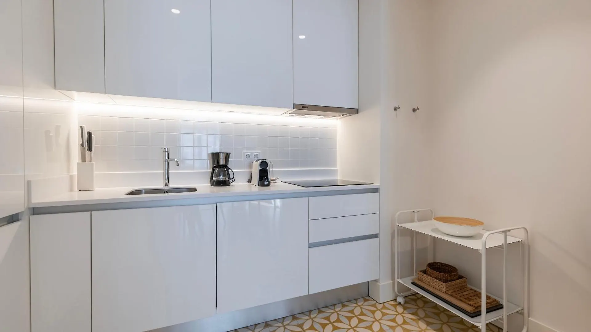 Downtown Sleek Apartment By Lovelystay Lisboa